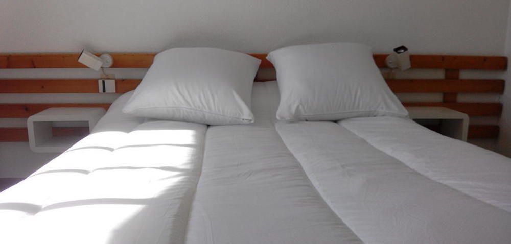 N'Atura Hotel Aire sur l'Adour Bagian luar foto