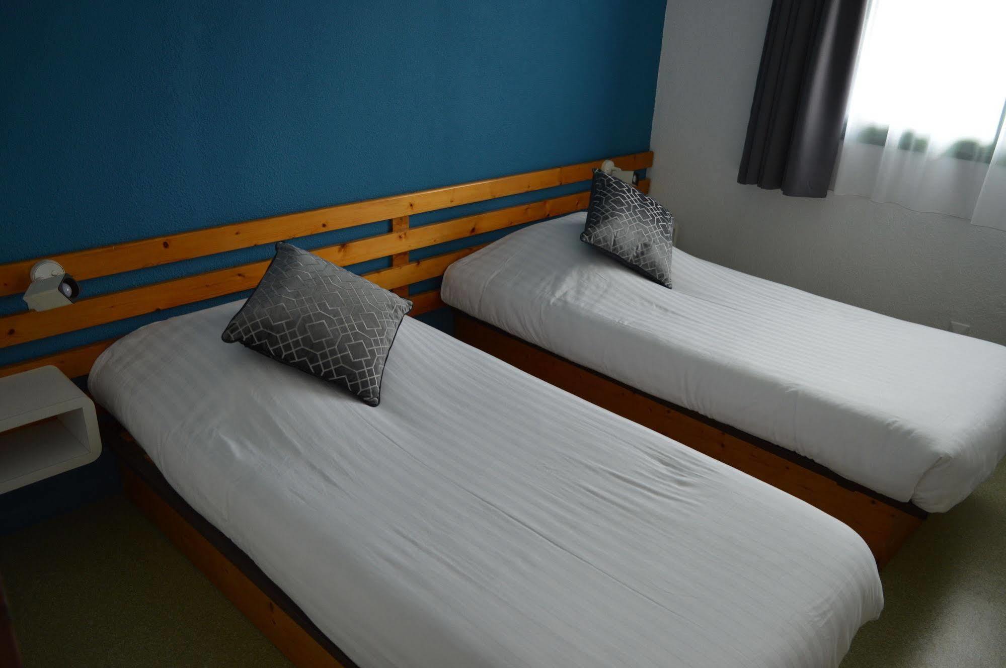 N'Atura Hotel Aire sur l'Adour Bagian luar foto